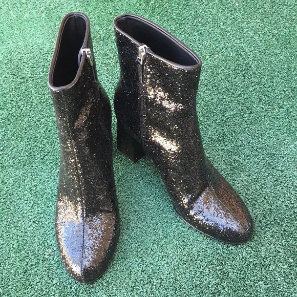 NWT Red Valentino Glitter Block Heel Boot Black 37